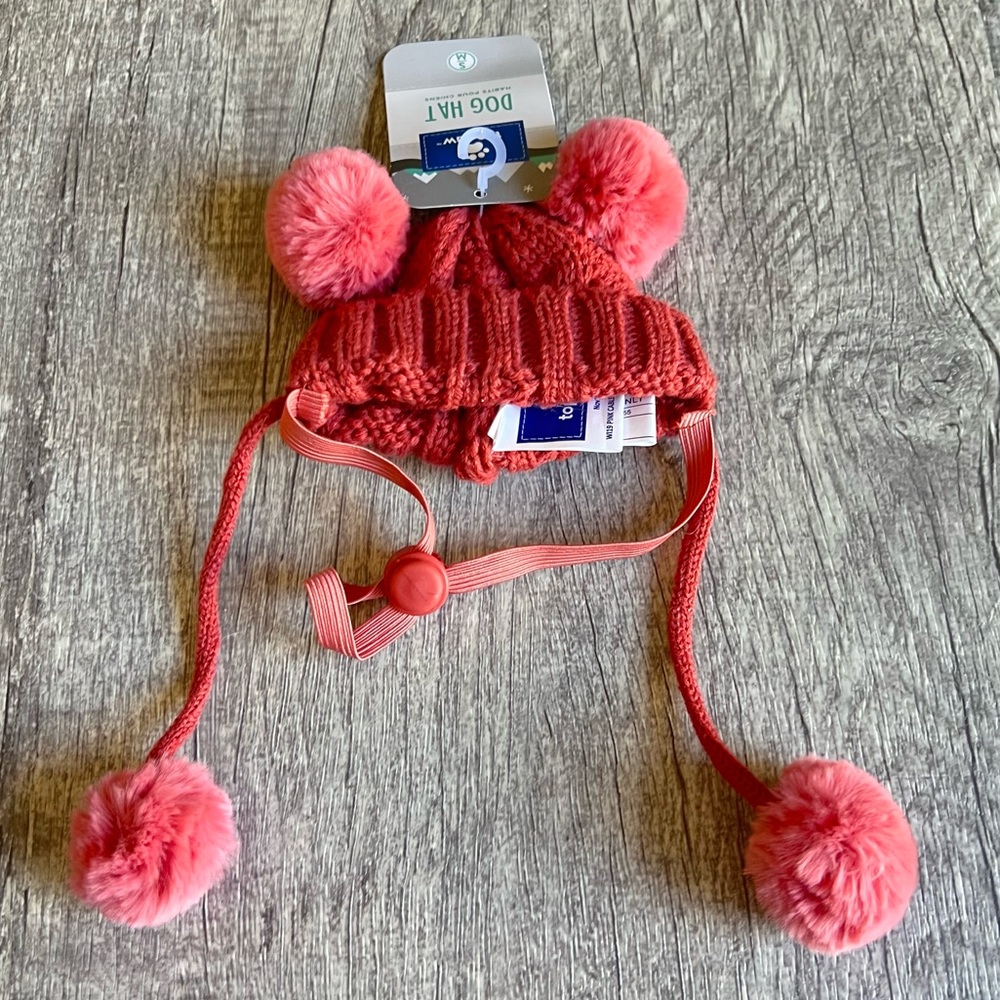 Top Paw Dog Hat Size S / M Pompoms New with Tags